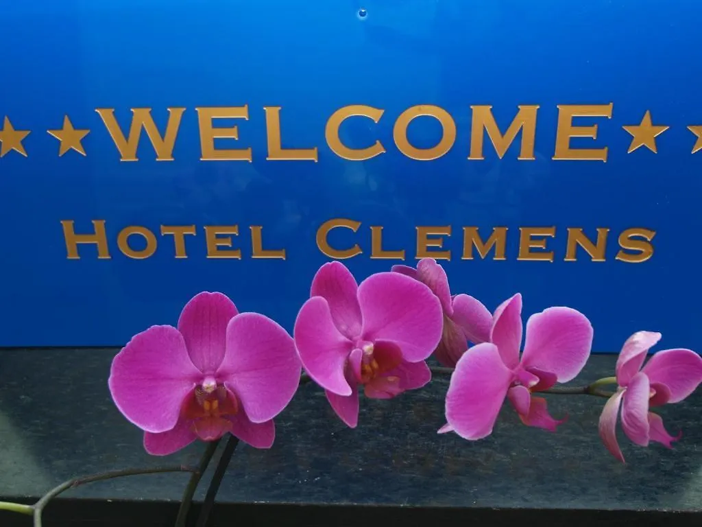 Hotel Clemens Амстердам 2*,